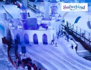 Snow land neve o ano todo. Na maior montanha de neve de Gramado, a mágia toma conta da diversão.